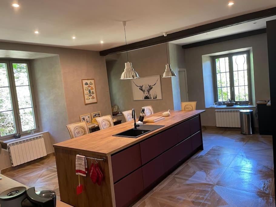 Belle Et Confortable Demeure Du XVII Eme Siecle Champagnac  Luaran gambar